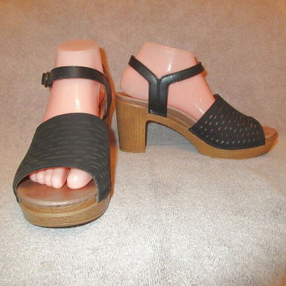 Dansko Shoes - Dansko Denita Sandals Size 39 8.5 9 Leather Comfort Heel Ankle Strap Open Toe
